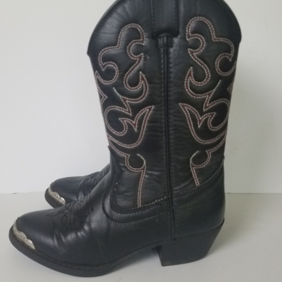 smoky mountains Other - Kids black western boots silver tip size 1.5